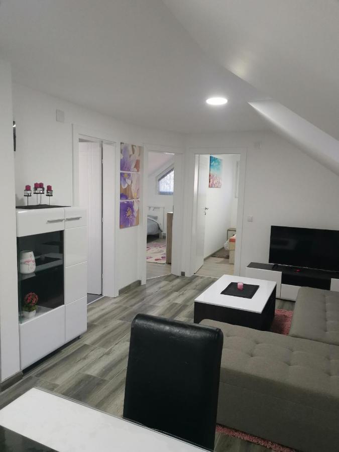 Apartmán Stari Trsic Exteriér fotografie
