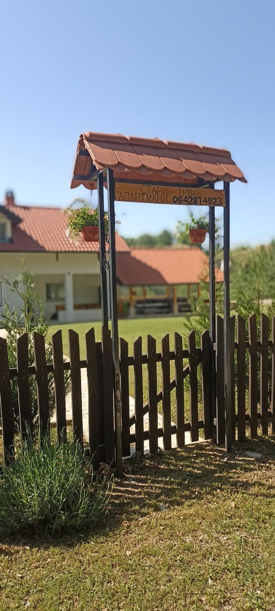 Apartmán Stari Trsic Exteriér fotografie